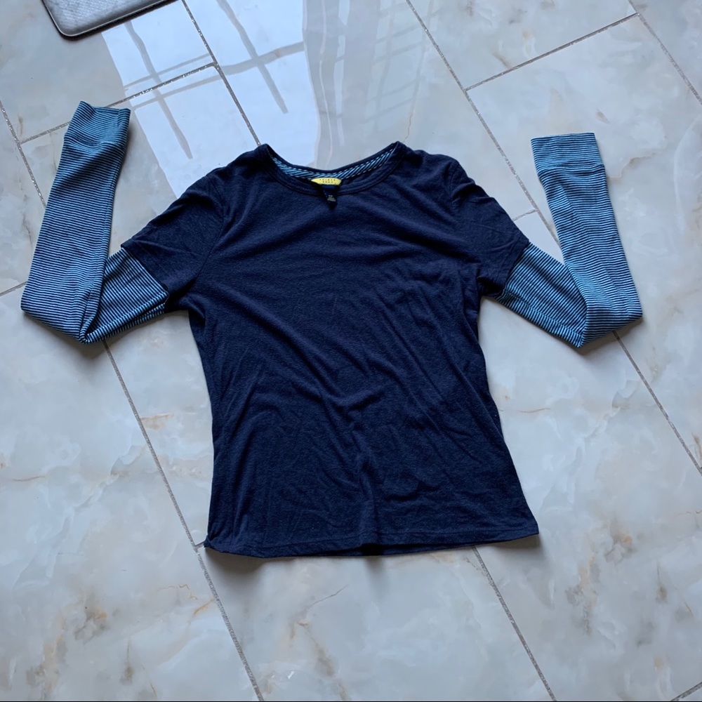 Two tone tee
